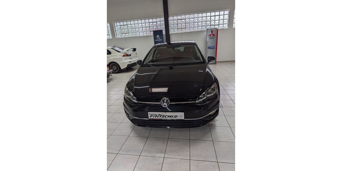 VW Golf 71.071 km 14.700 &euro; Radolfzell 78315