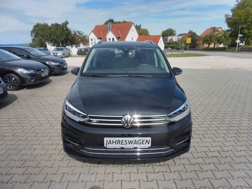 VW Touran 25.600 km 34.980 € Ursensollen 92289