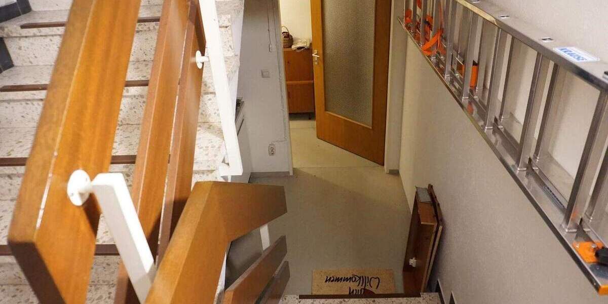 Reihenendhaus Freudenstadt - 5 Zimmer, 136 m&sup2;, 248.000&euro; | Angebot:25703627