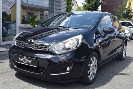 Kia Rio 118.000 km 5.900 &euro; Nürnberg 90451