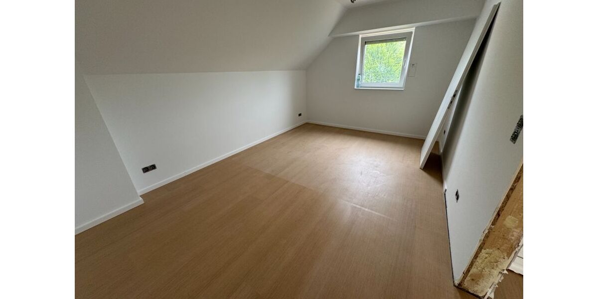 3 + 3,5 Zimmer Neubau Wohnungen in Rösrath TOP Anbindung Nahe Autobahn - 3- Rösrath | Angebot:27085336