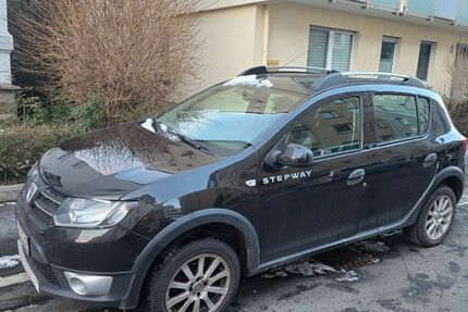 Dacia Sandero 155.000 km 4.400 &euro; Randersacker 97236