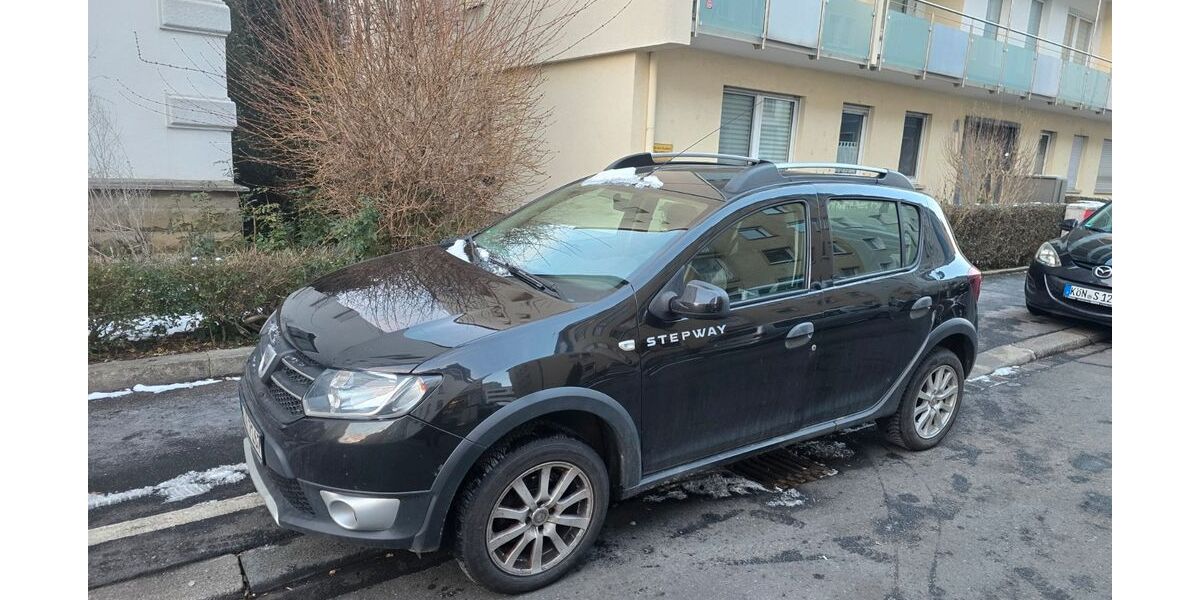 Dacia Sandero 155.000 km 4.400 &euro; Randersacker 97236