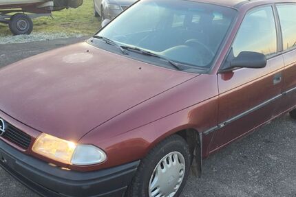 Opel Astra 39.000 km 799 &euro; Ichenhausen 89335