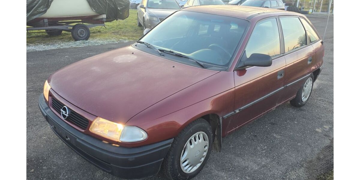 Opel Astra 39.000 km 799 &euro; Ichenhausen 89335