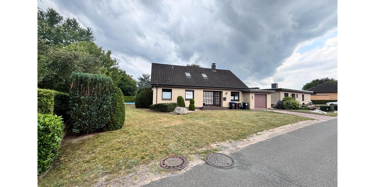 Einfamilienhaus Oldendorf - 7 Zimmer, 160 m&sup2;, 375.000&euro; | Angebot:27200263