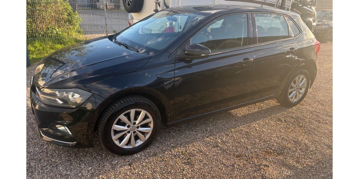 VW Polo 124.500 km 9.900 &euro; Siek 22962