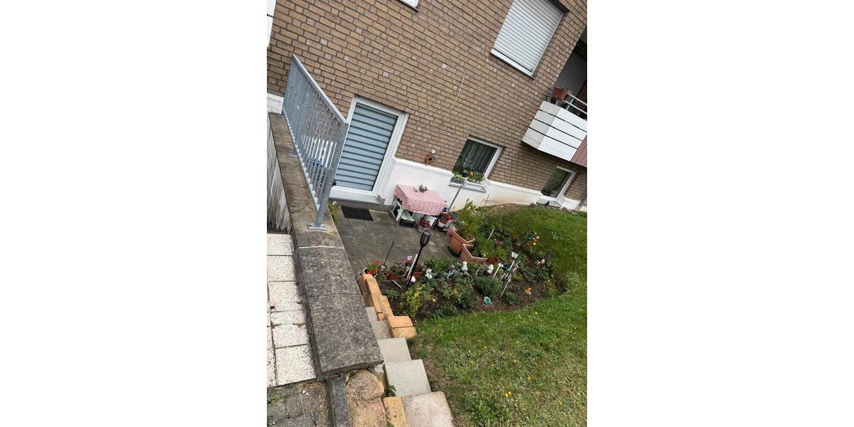 Charmante Souterrain-Wohnung mit Terrasse 2 zimmer