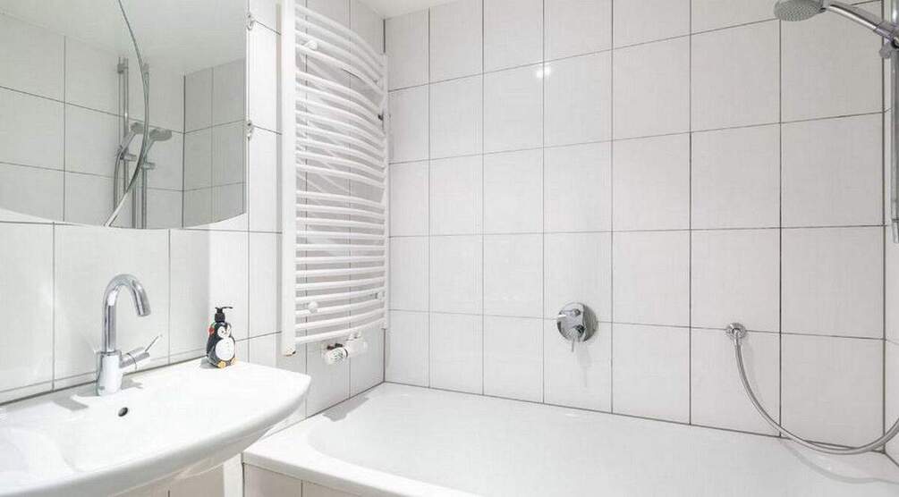 Familienfreundliche 6-Zimmer-Wohnung mit Balkon in Wiesbaden Medenbach 6 zimmer