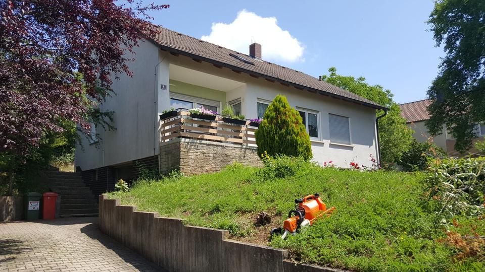Einfamilienhaus Burgkunstadt - 6 Zimmer, 130 m&sup2;, 200.000&euro; | Angebot:26447241