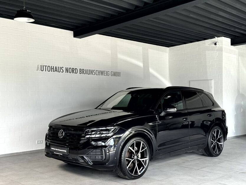 VW Touareg 55.139 km 59.990 € Braunschweig 38112