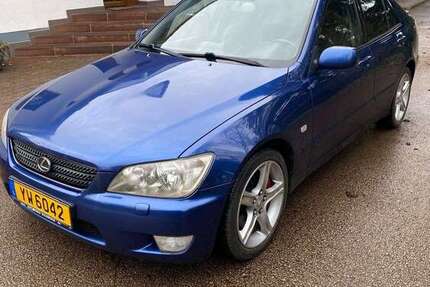 Lexus IS 200 256.400 km 3.700 &euro; Trier 54290