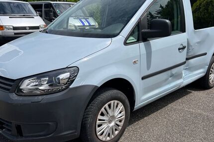 VW Caddy 137.352 km 4.990 &euro; Bretzfeld 74626