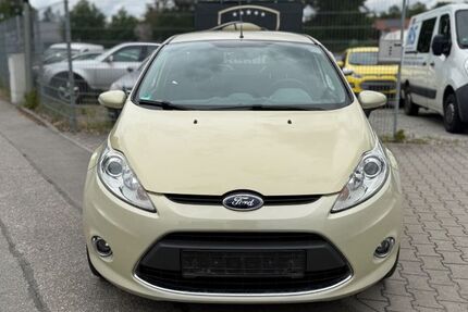 Ford Fiesta 278.000 km 2.000 &euro; Eggenfelden 84307