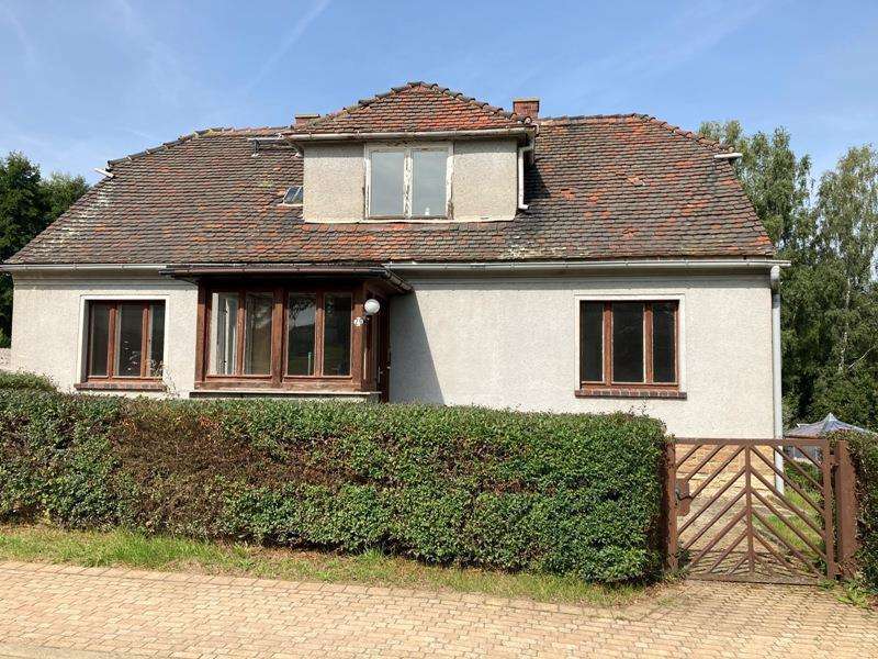 Haus zum Kaufen in Droyßig 65.000 € 130 m²