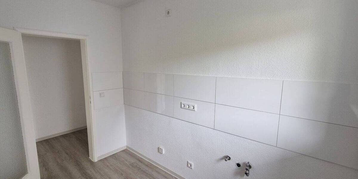 Etagenwohnung Bonn Pennenfeld - 2 Zimmer, 55 m&sup2;, 563&euro; | Angebot:26433521