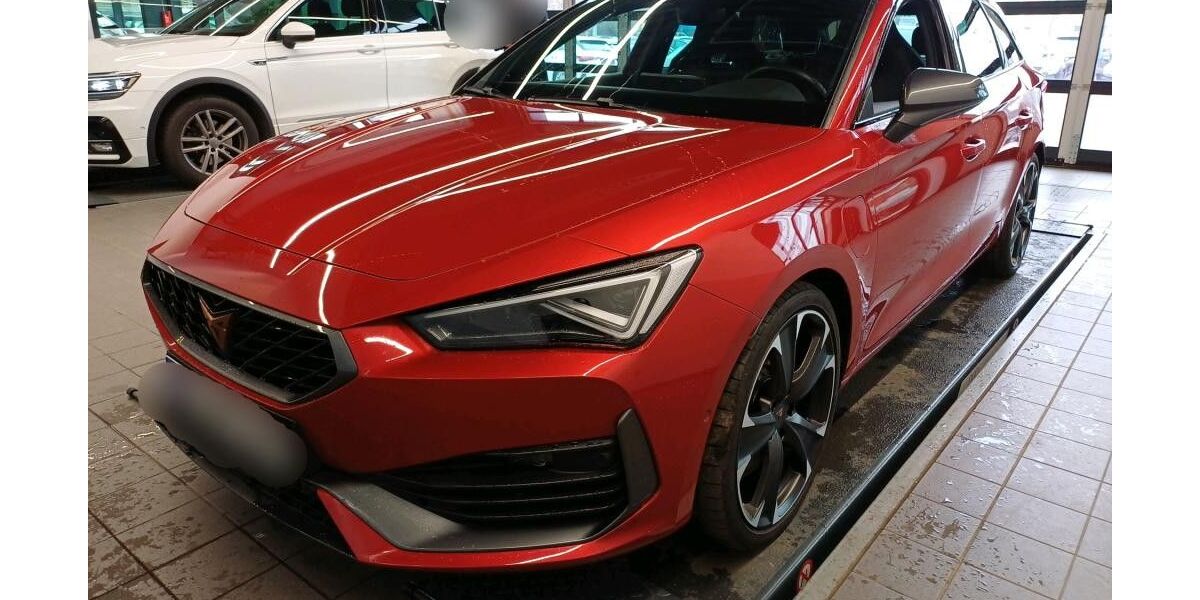 Cupra Leon 39.100 km 27.360 &euro; Bad Langensalza 99947