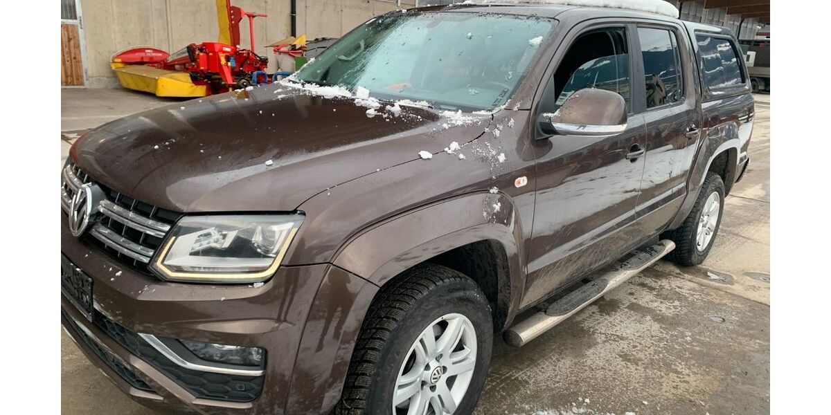 VW Amarok 301.000 km 16.390 &euro; Lenggries,Fleck 83661