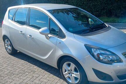 Opel Meriva 88.000 km 5.499 &euro; Grafschaft 53501