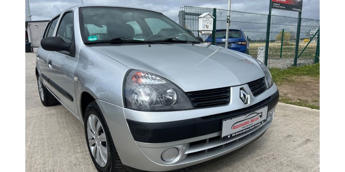 Renault Clio 154.844 km 2.499 &euro; Krostitz 04509