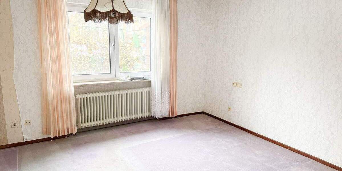 Einfamilienhaus Kaufungen Oberkaufungen - 4 Zimmer, 120 m&sup2;, 250.000&euro; | Angebot:26703211