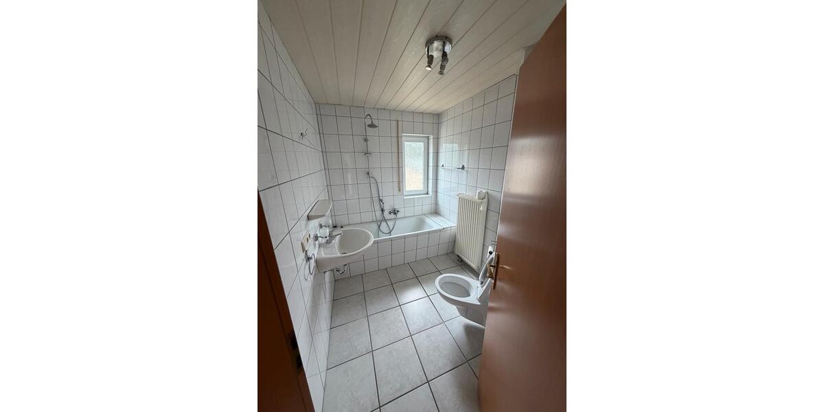 Mehrfamilienhaus, Wohnhaus Schleiden - 349.999&euro; | Angebot:27132197