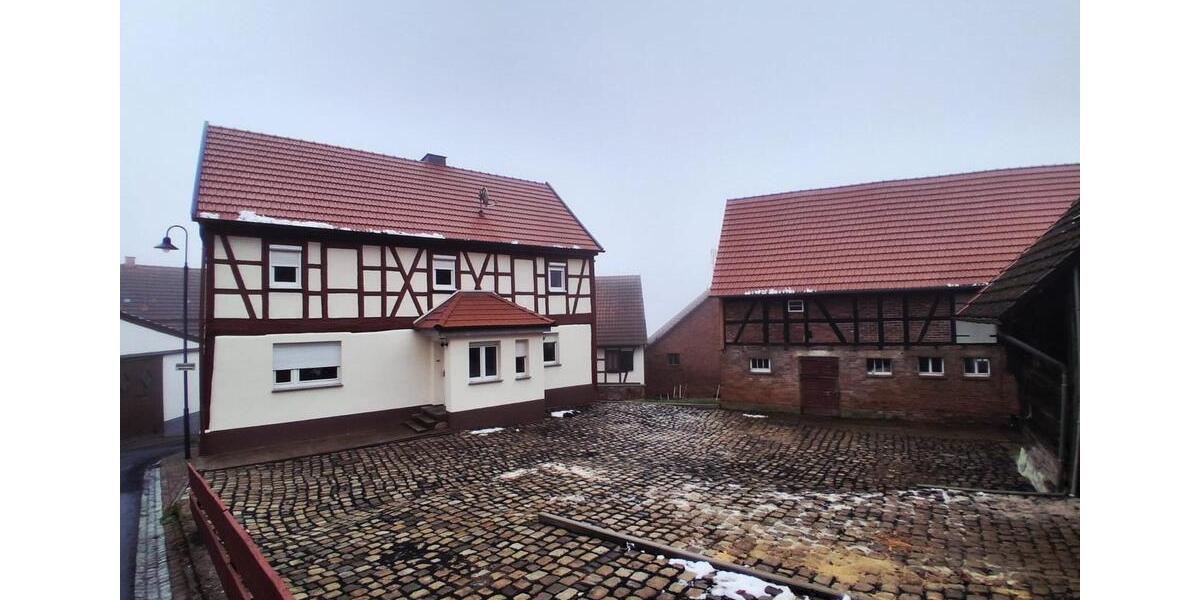 Bauernhaus, Landhaus Kaltennordheim - 4.5 Zimmer, 130 m&sup2;, 990&euro; | Angebot:26386109