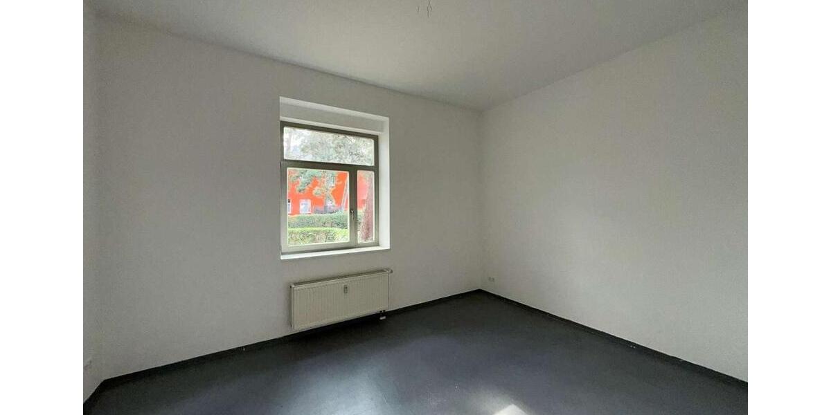Etagenwohnung Nauen - 3 Zimmer, 92 m&sup2;, 923&euro; | Angebot:26675152