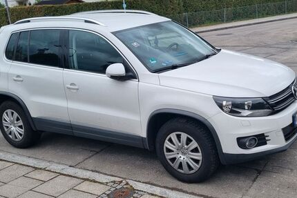 VW Tiguan 179.000 km 10.500 &euro; Unterhaching 82008