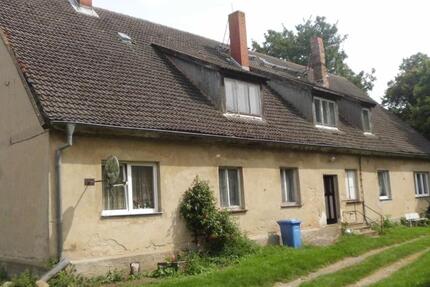 Haus Dranske - 9 Zimmer, 180 m&sup2;, 160.000&euro; | Angebot:25406877