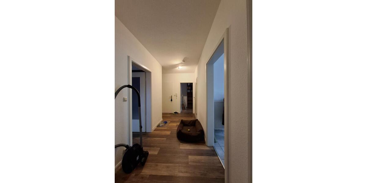 Erdgeschoßwohnung Buxtehude - 3 Zimmer, 75 m&sup2;, 870&euro; | Angebot:25022855