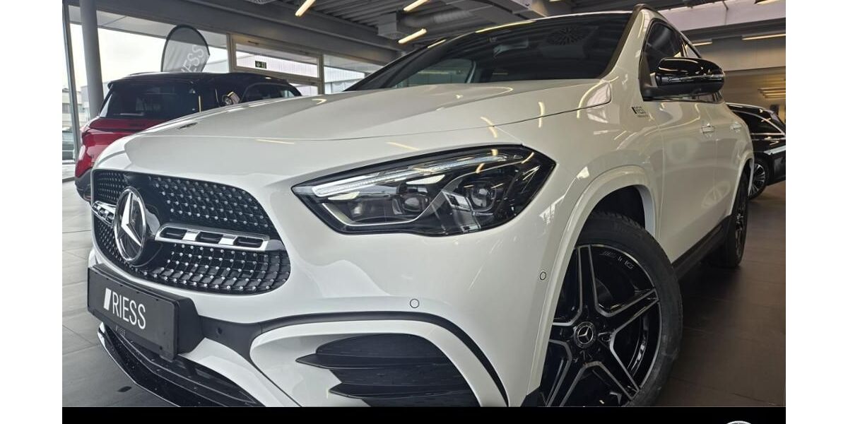 Mercedes-Benz GLA 200 9.000 km 44.800 &euro; Tuttlingen 78532