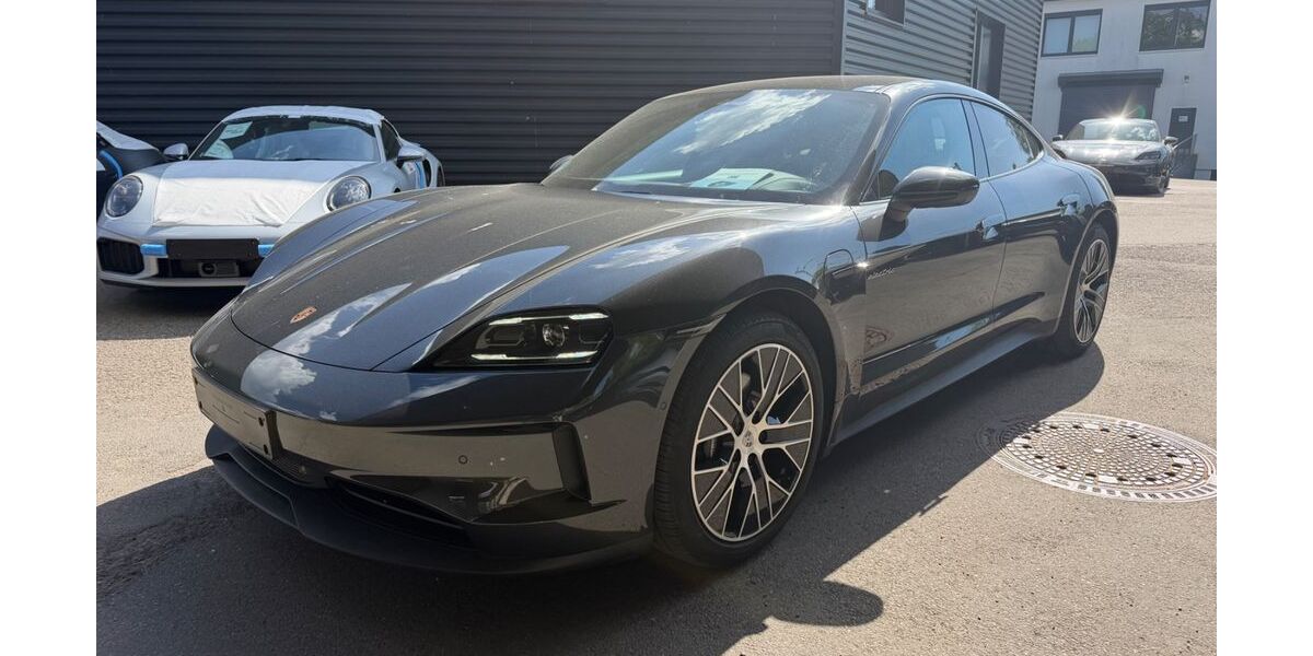 Porsche Taycan 32.000 km 83.900 &euro; Rietheim-Weilheim 78604