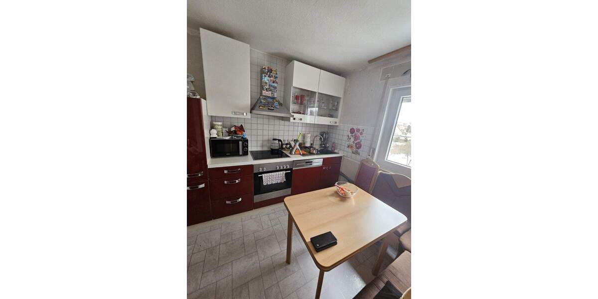 Etagenwohnung Niederwerrn - 3 Zimmer, 70 m&sup2;, 195.000&euro; | Angebot:24778538