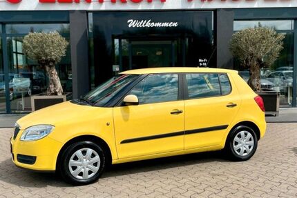Skoda Fabia 102.766 km 4.950 € Gröningen 39397