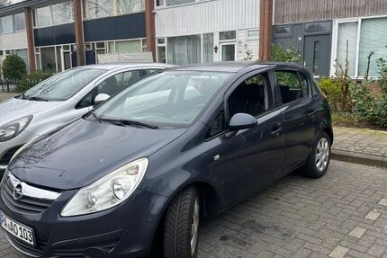 Opel Corsa 192.000 km 2.100 &euro; bocholt 46395