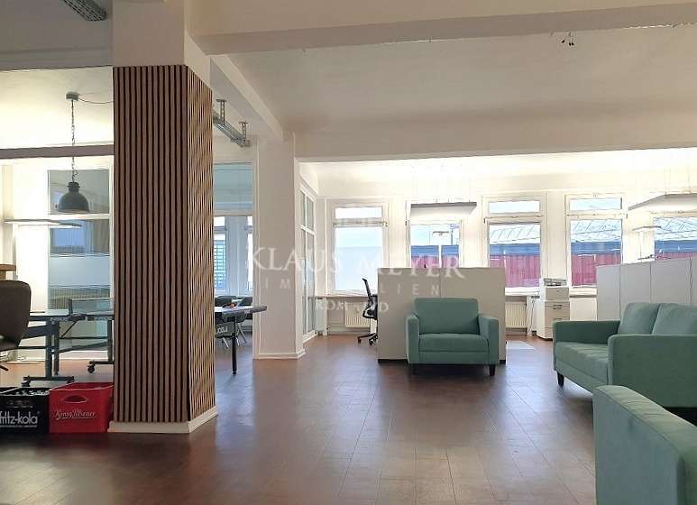 Büro in Hamburg-Hammerbrook 3.015 € 180 m²