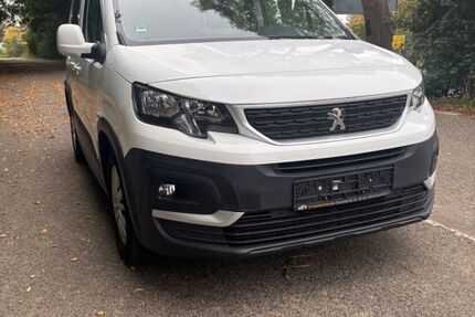 Peugeot Rifter 54.900 km 16.900 € Grevenbroich 41515