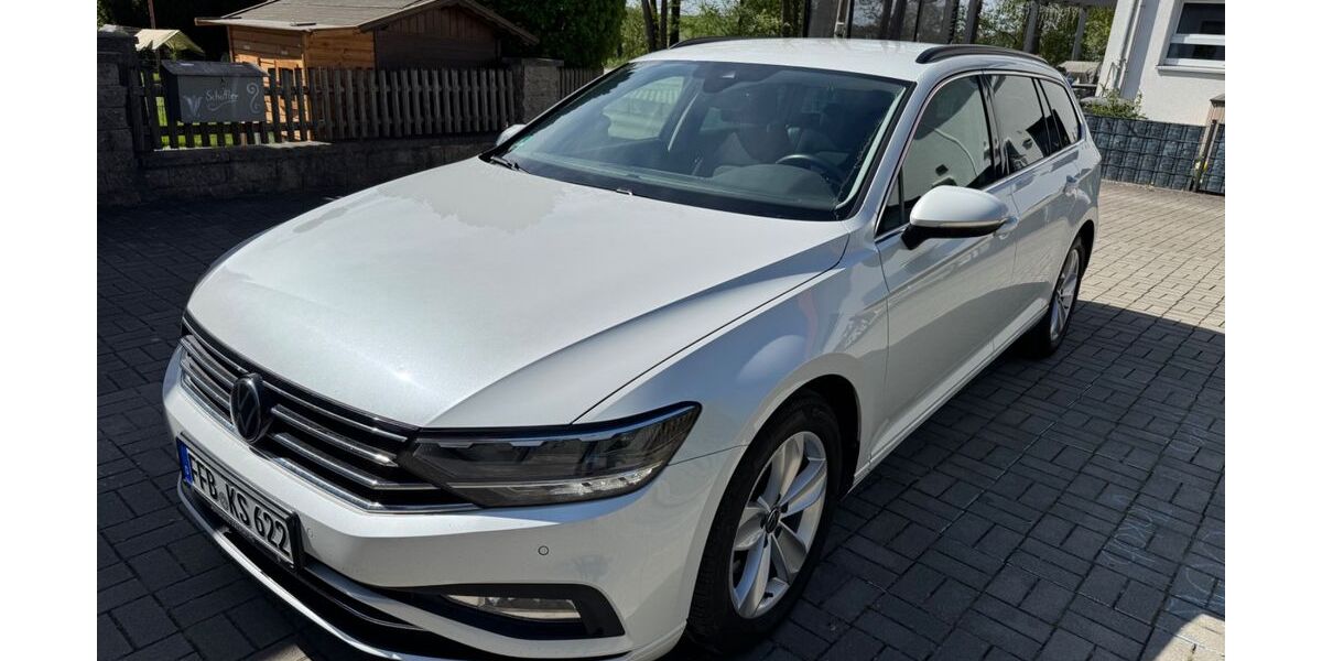 VW Passat Variant 204.000 km 16.490 &euro; Moorenweis 82272