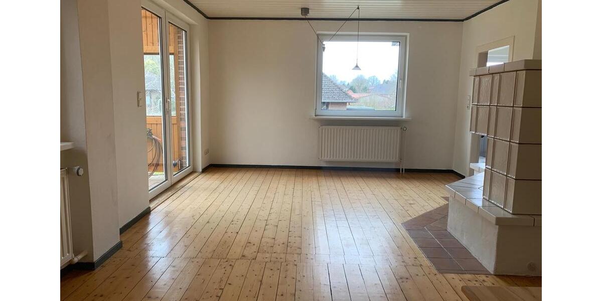 Etagenwohnung Salzhausen - 5 Zimmer, 151 m&sup2;, 1.500&euro; | Angebot:26046993
