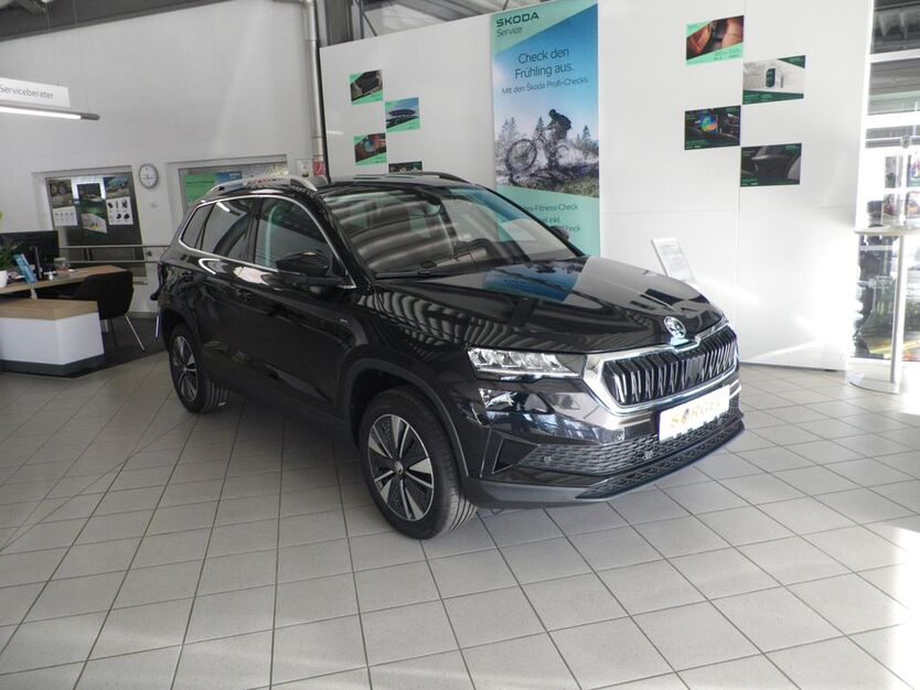 Skoda Karoq 5.000 km 32.550 € Bad Elster 08645