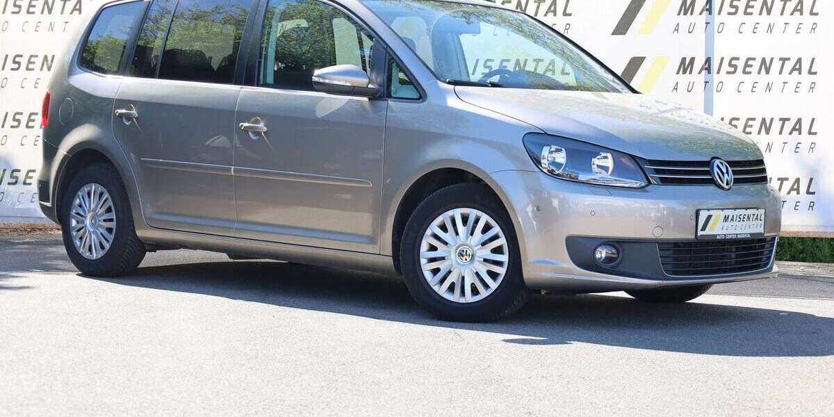 VW Touran 207.674 km 6.999 &euro; Reutlingen 72770