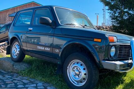 Lada Niva 132.850 km 2.799 &euro; Mockrehna 04862