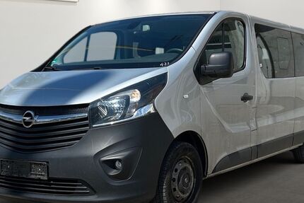 Opel Vivaro 175.414 km 8.499 &euro; Berlin 12681