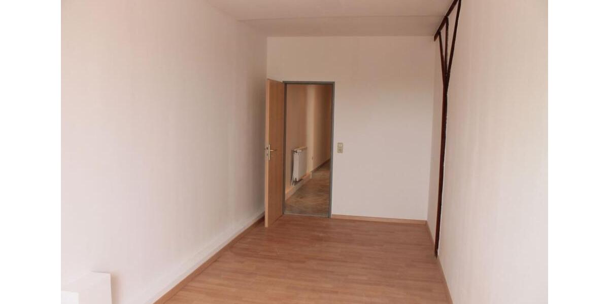 Dachgeschoßwohnung Trebbin - 4 Zimmer, 121 m&sup2;, 1.209&euro; | Angebot:25457053