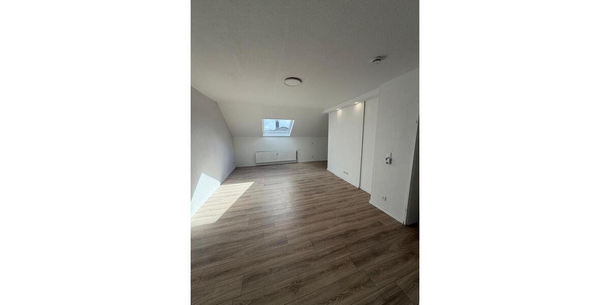 Dachgeschoßwohnung Iserlohn Gerlingsen - 1 Zimmer, 40 m&sup2;, 295&euro; | Angebot:25947667