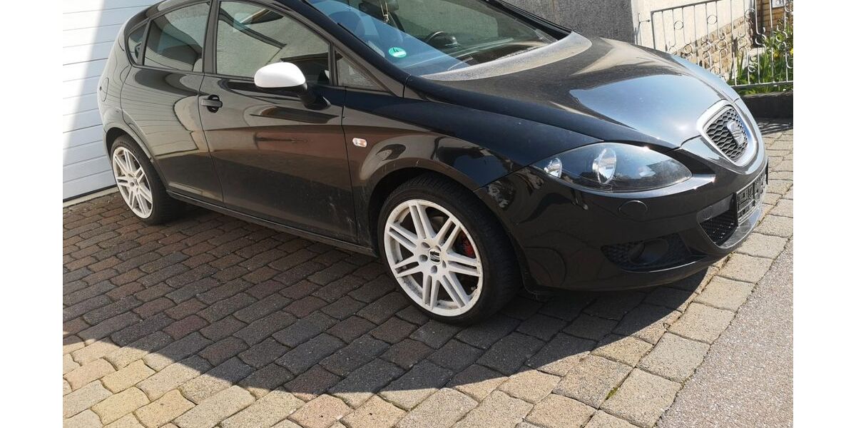 Seat Leon 183.000 km 2.700 &euro; Kirchardt 74912