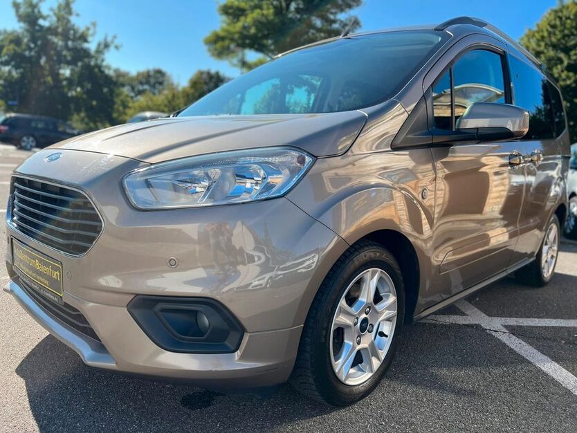 Ford Tourneo Courier 120.000 km 9.299 € Baienfurt 88255