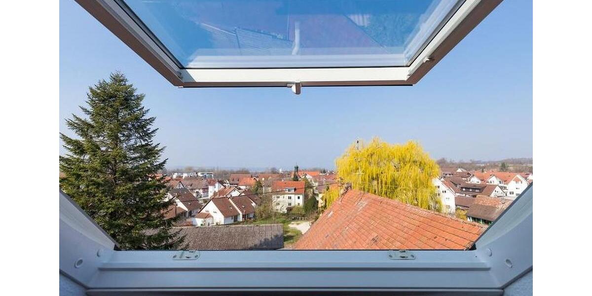 Schöne möblierte Ferienwohnung mit Balkon zur Untermiete 2 zimmer