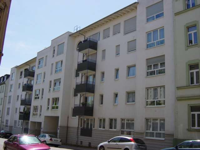Wohnung zum Mieten in Gera 295 € 49.16 m²